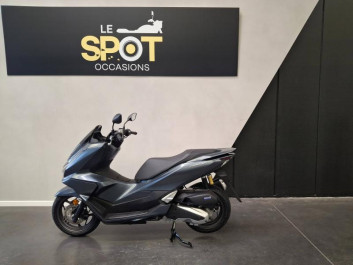HONDA PCX