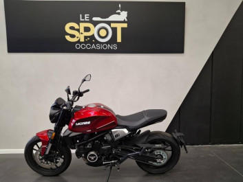 MOTO MORINI Seiemmezzo