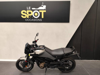 HUSQVARNA Svartpilen