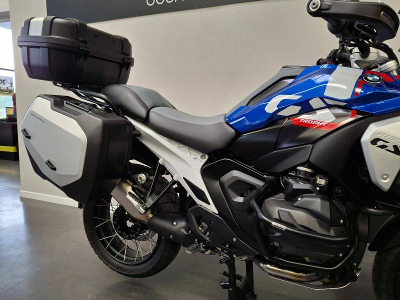 BMW R