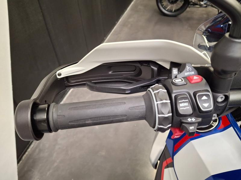 BMW R
