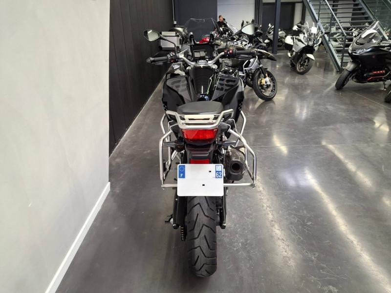 BMW F