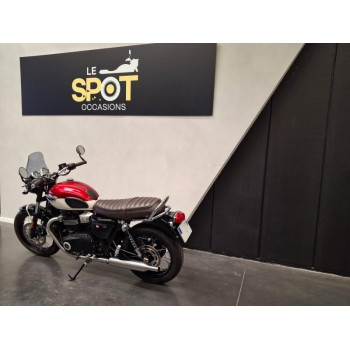 TRIUMPH Bonneville