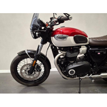 TRIUMPH Bonneville