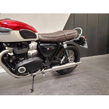 TRIUMPH Bonneville