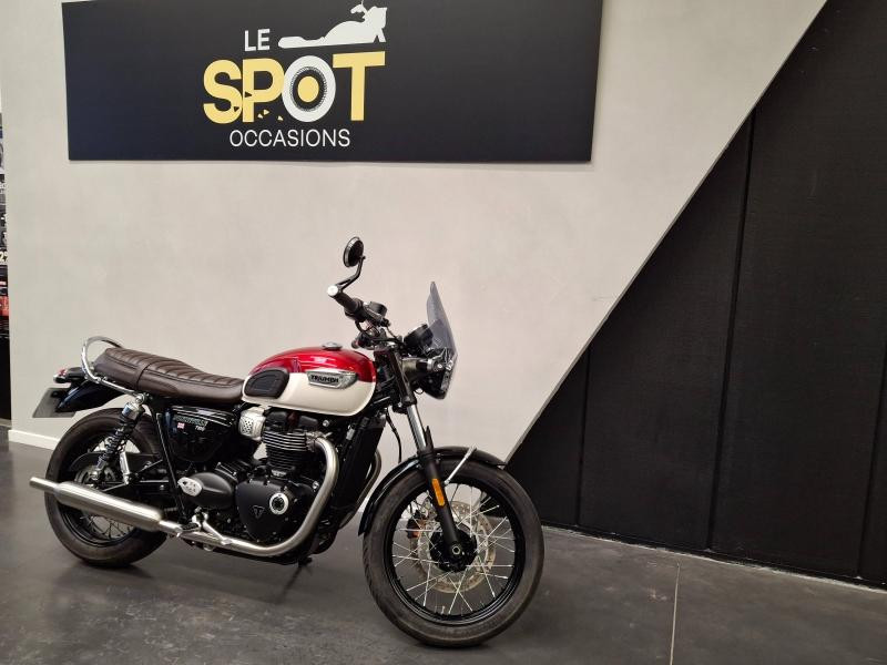 TRIUMPH Bonneville