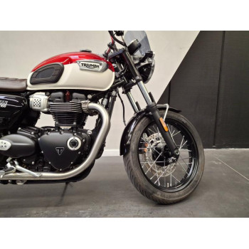 TRIUMPH Bonneville